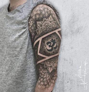 Geometric dotwork sleeve